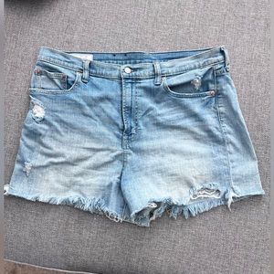 GAP denim distressed shorts- 4" SHORT,HIGH RISE